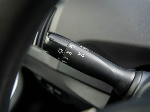 Used 2015 Toyota Prius Two image 29