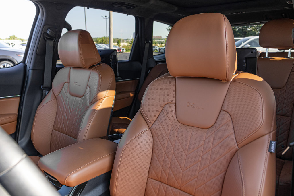 Used 2025 Kia Telluride SX Prestige X-Line AWD/4WD image 13