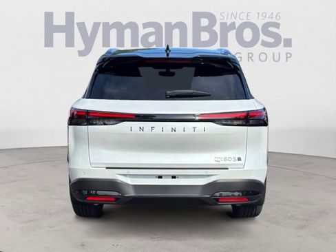 New 2026 INFINITI QX60 Sport w/ Dark Cargo Package AWD/4WD image 4