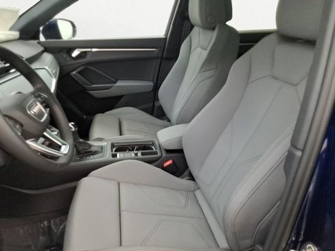 Used 2025 Audi Q3 2.0T Premium w/ Convenience Package AWD/4WD image 12