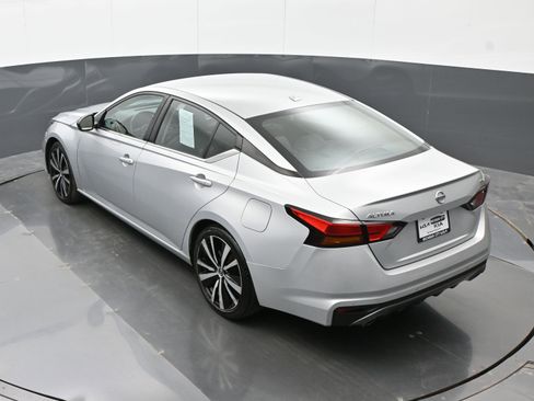 Used 2022 Nissan Altima 2.5 SR image 29