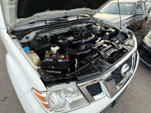 Used 2018 Nissan Frontier S image 40