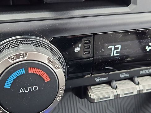 New 2026 Toyota Tacoma 4x4 Double Cab Hybrid image 12