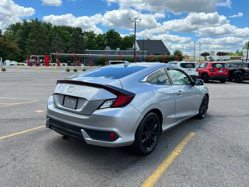Used 2019 Honda Civic EX image 5