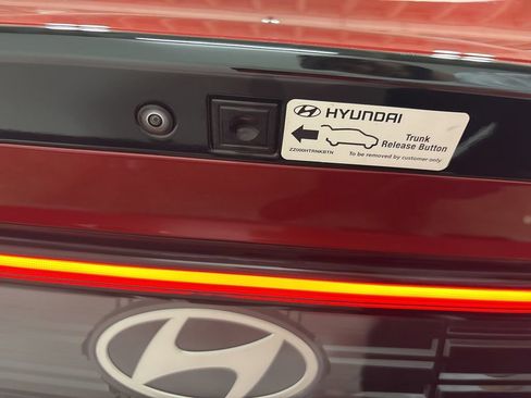 Certified 2025 Hyundai Sonata SE FWD image 25