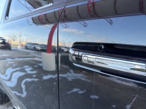 Used 2022 RAM 1500 Laramie image 33