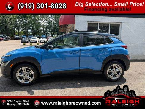 Used 2022 Hyundai Kona SEL FWD image 1