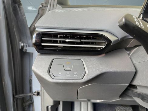Used 2023 Volkswagen ID.4 Pro AWD/4WD image 22