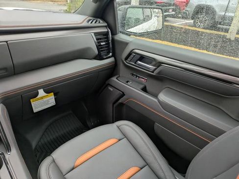 New 2026 GMC Sierra 1500 AT4 w/ AT4 Premium Package image 18