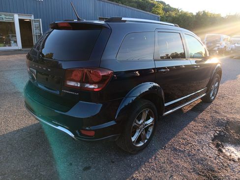 Used 2017 Dodge Journey Crossroad AWD/4WD image 5