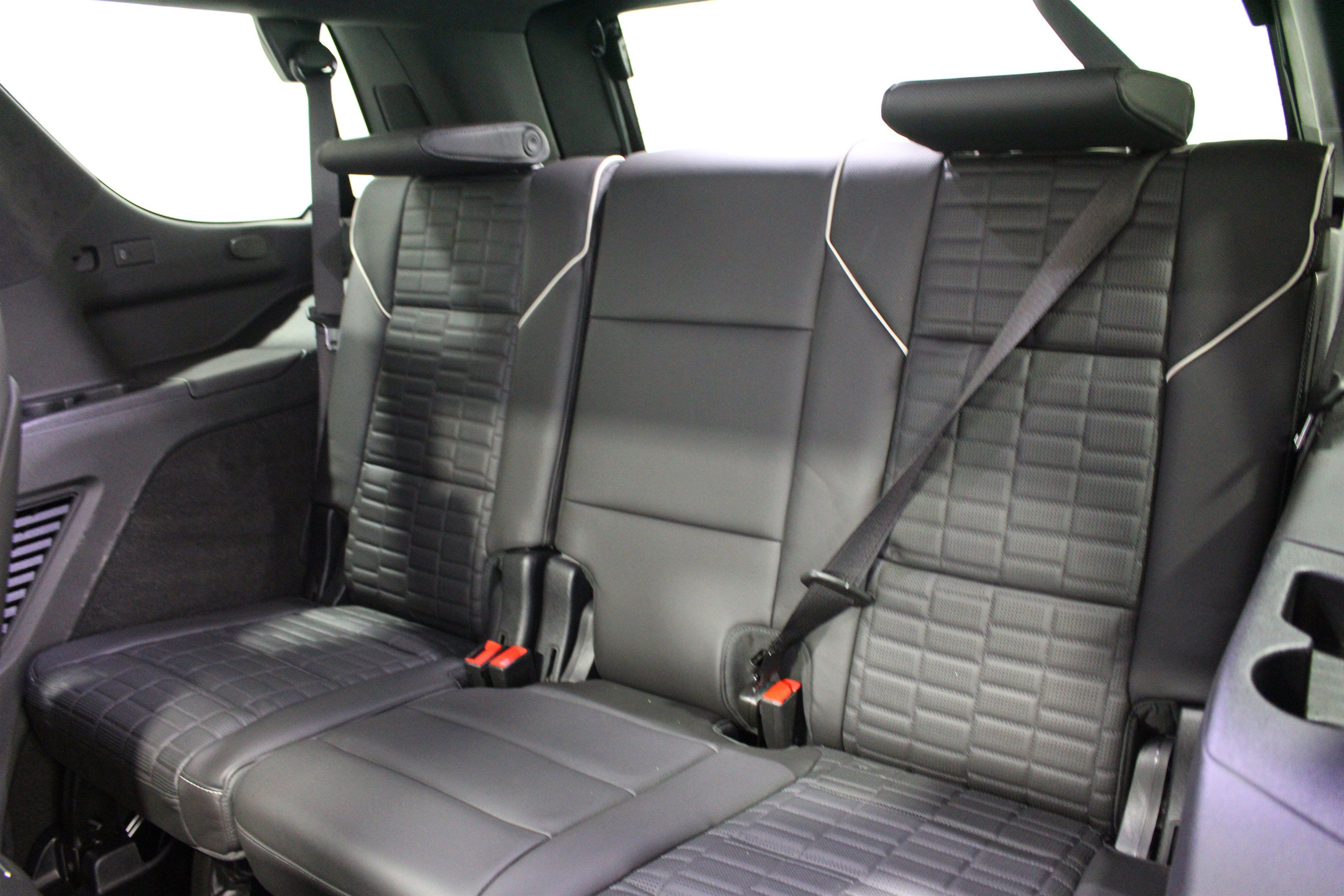 Certified 2025 Cadillac Escalade V AWD/4WD image 22