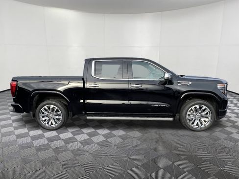 Used 2024 GMC Sierra 1500 Denali image 7
