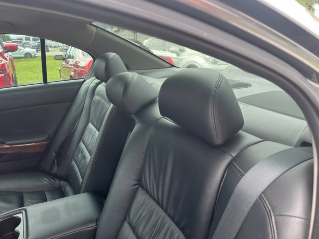 Used 2011 Honda Accord EX-L image 8