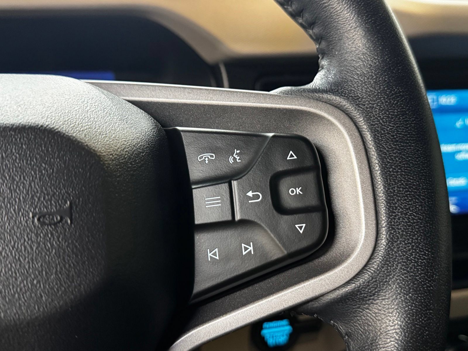 Used 2022 Ford Bronco Wildtrak AWD/4WD image 19