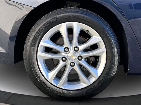 Used 2016 Chevrolet Malibu LT image 34