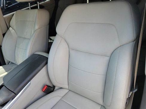 Used 2012 Mercedes-Benz ML 350 4MATIC image 13