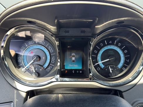 Used 2012 Buick LaCrosse Touring FWD image 14