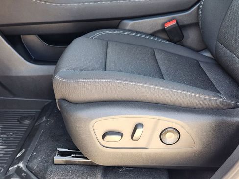 New 2026 Chevrolet Traverse LT w/ Driver Confidence Package image 20