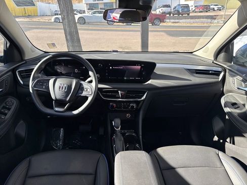 Used 2025 Buick Encore GX Sport Touring image 30