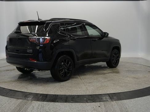 Certified 2022 Jeep Compass Altitude w/ Convenience Group image 8