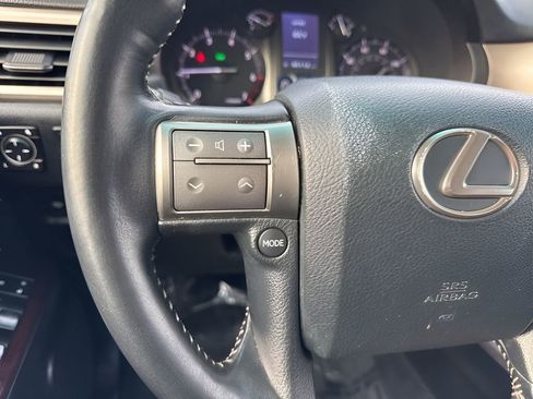 Used 2014 Lexus GX 460 w/ Premium Package image 17