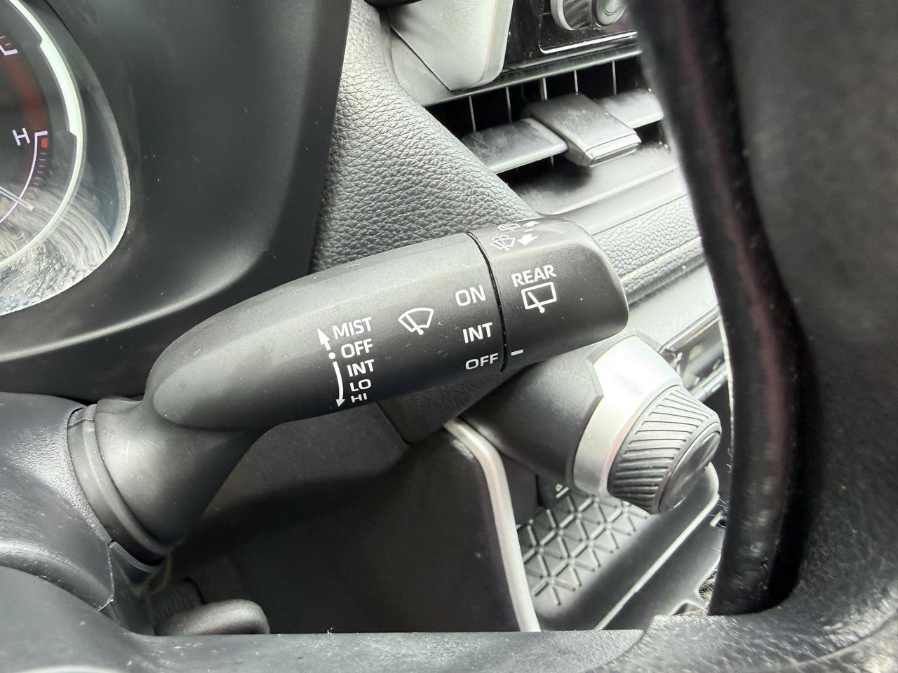 Used 2024 Toyota RAV4 LE FWD image 23