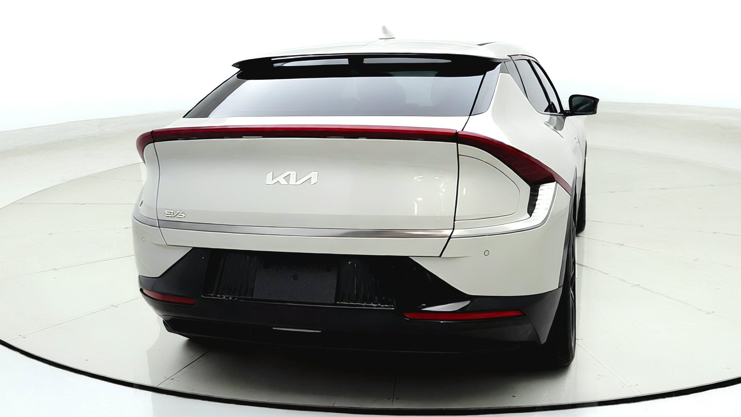 Used 2023 Kia EV6 Wind AWD/4WD image 6