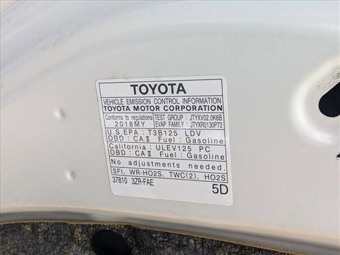 Used 2018 Toyota C-HR XLE FWD image 23