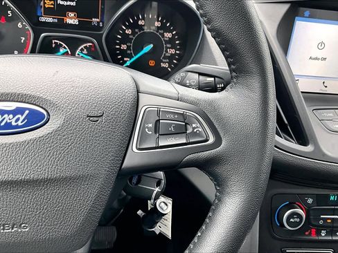 Used 2018 Ford Escape SEL w/ Ford Safe & Smart Package image 23