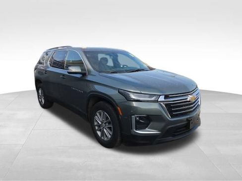 Used 2023 Chevrolet Traverse LT AWD/4WD image 4