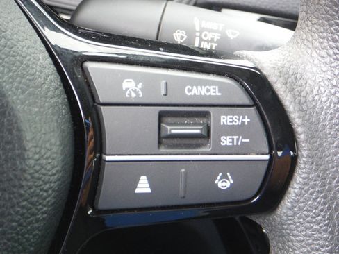 Used 2023 Honda Civic LX image 25