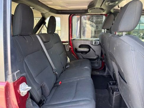 Used 2021 Jeep Wrangler Unlimited Sport AWD/4WD image 12