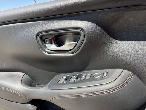 Used 2024 Honda HR-V Sport image 19