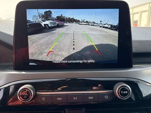 Used 2023 Ford Escape Active image 28