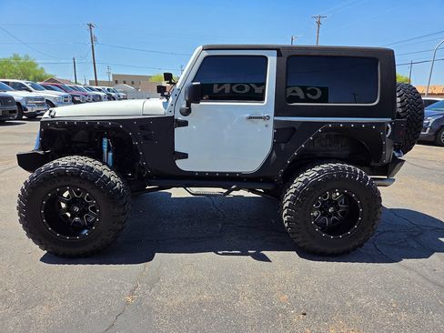 Used 2008 Jeep Wrangler Rubicon w/ PWR Convenience Group AWD/4WD image 14