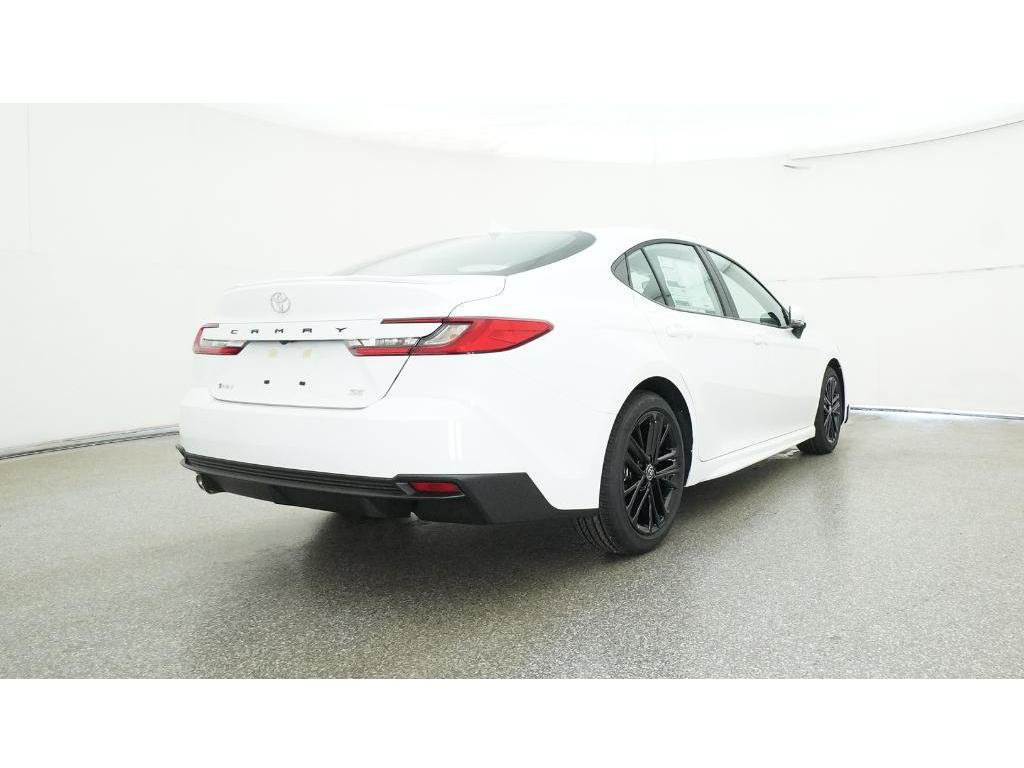 Used 2025 Toyota Camry SE FWD image 29