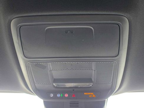 New 2026 GMC Acadia AT4 w/ Luxury Package AWD/4WD image 31