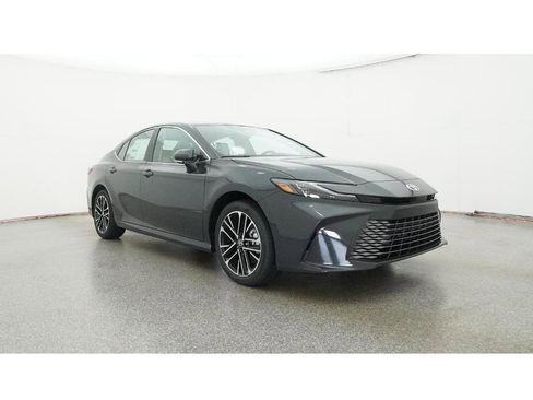 New 2026 Toyota Camry XSE image 29