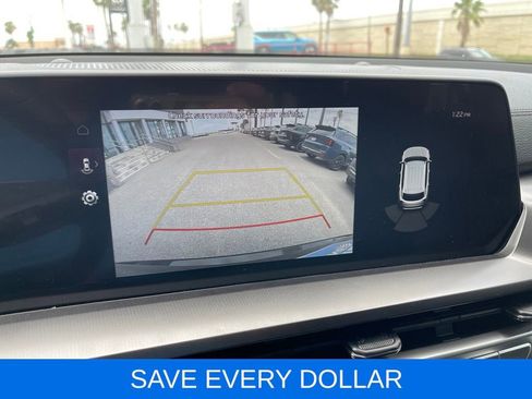 Used 2025 Kia Telluride S FWD image 11