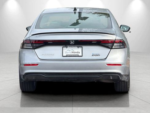 Used 2025 Honda Accord Sport image 7