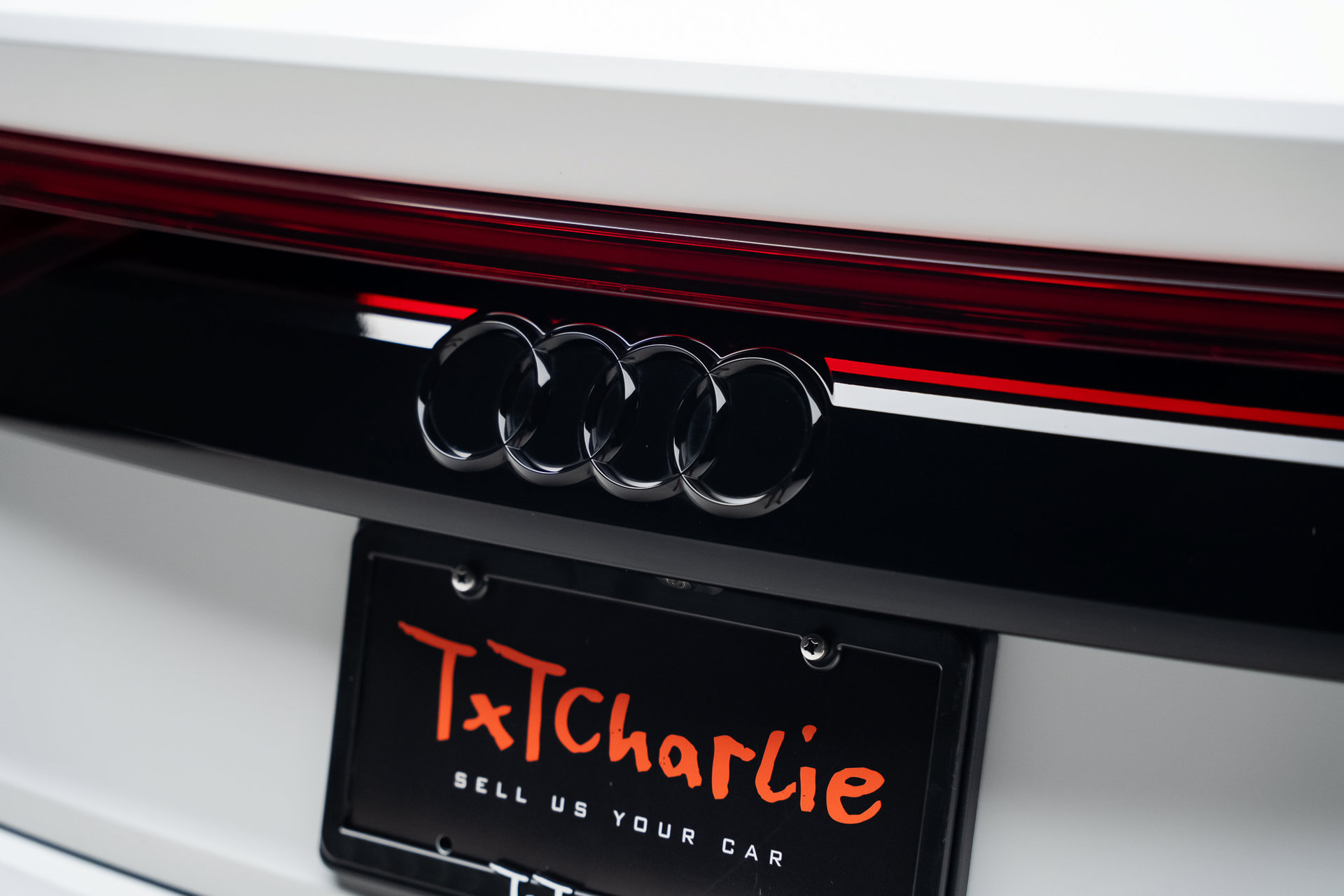 Used 2022 Audi SQ8 Prestige AWD/4WD image 30