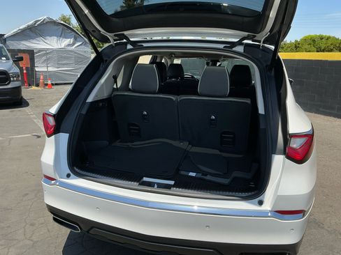 Used 2023 Acura MDX SH-AWD w/ Advance Package image 25