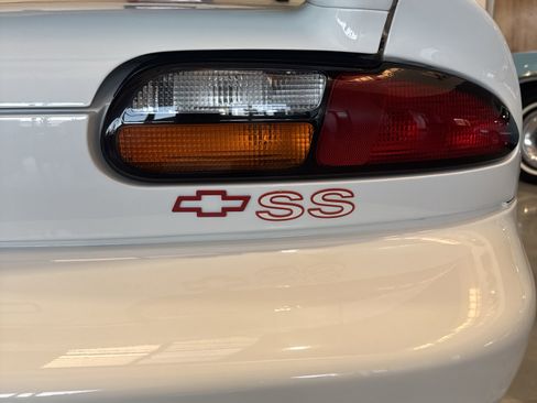 Used 1997 Chevrolet Camaro SS w/ SS Alteration Pkg image 10