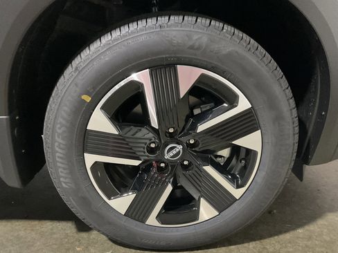 Used 2026 Nissan Kicks SV w/ Cold Weather Package image 11