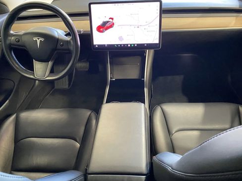 Used 2018 Tesla Model 3 Long Range image 5