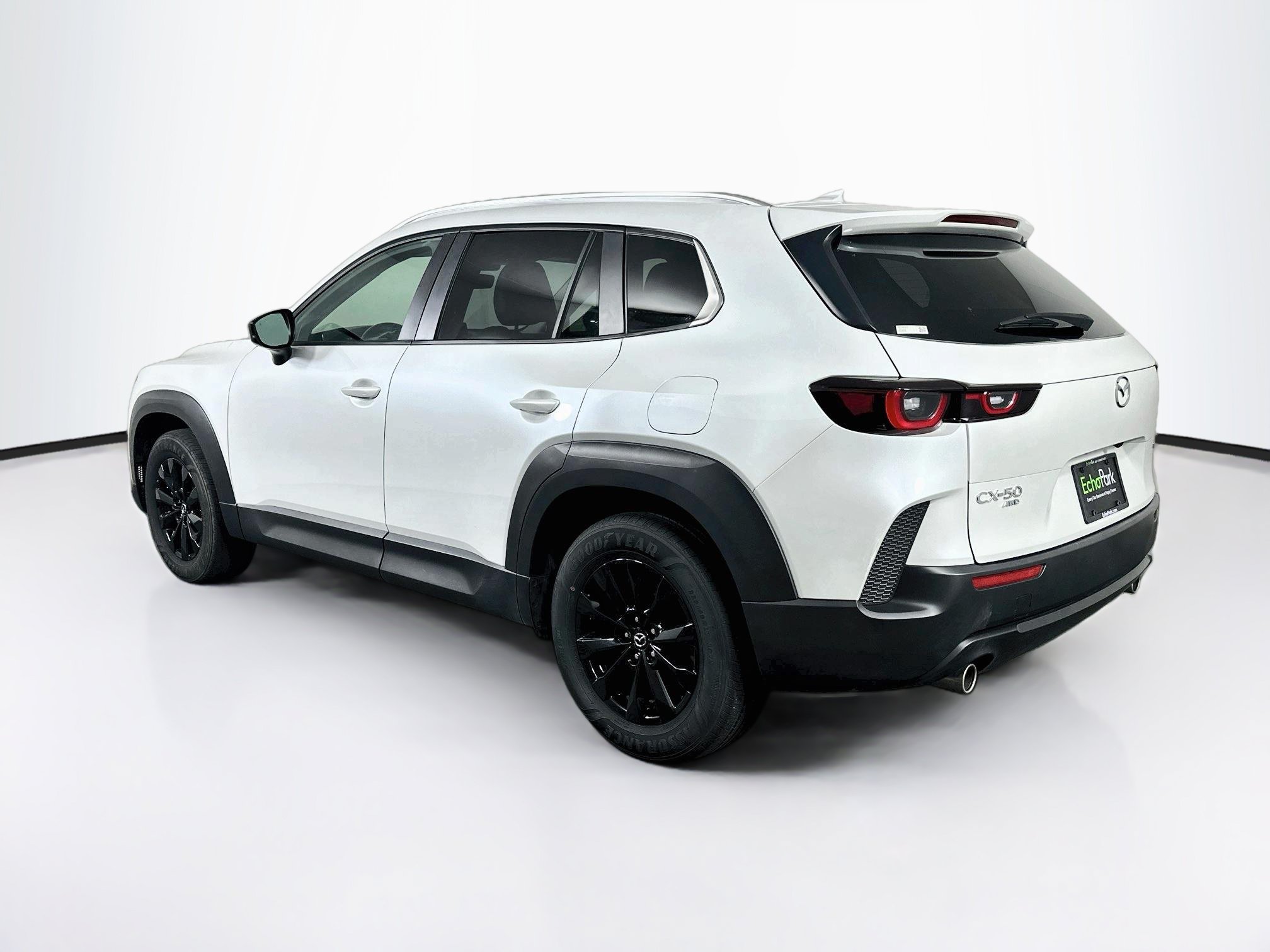 Used 2025 MAZDA CX-50 AWD 2.5 S w/ Premium Package image 5