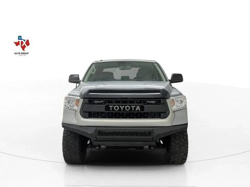 Used 2017 Toyota Tundra SR5 w/ TRD Off Road Package AWD/4WD image 56