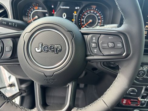 New 2026 Jeep Wrangler Unlimited Sport AWD/4WD image 19
