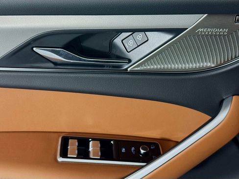 New 2026 Jaguar F-PACE R-Dynamic S image 17