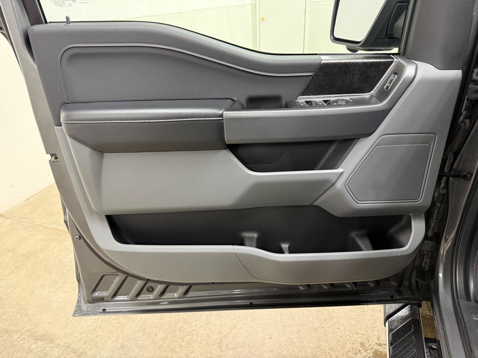 Used 2021 Ford F150 XLT w/ Equipment Group 302A High AWD/4WD image 15